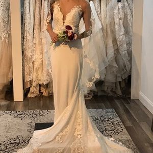 Madison James Ivory/White/Silver Wedding Gown Size 8